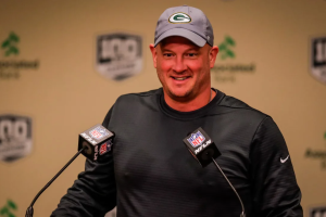 Nathaniel Hackett retorna aos Packers como analista defensivo